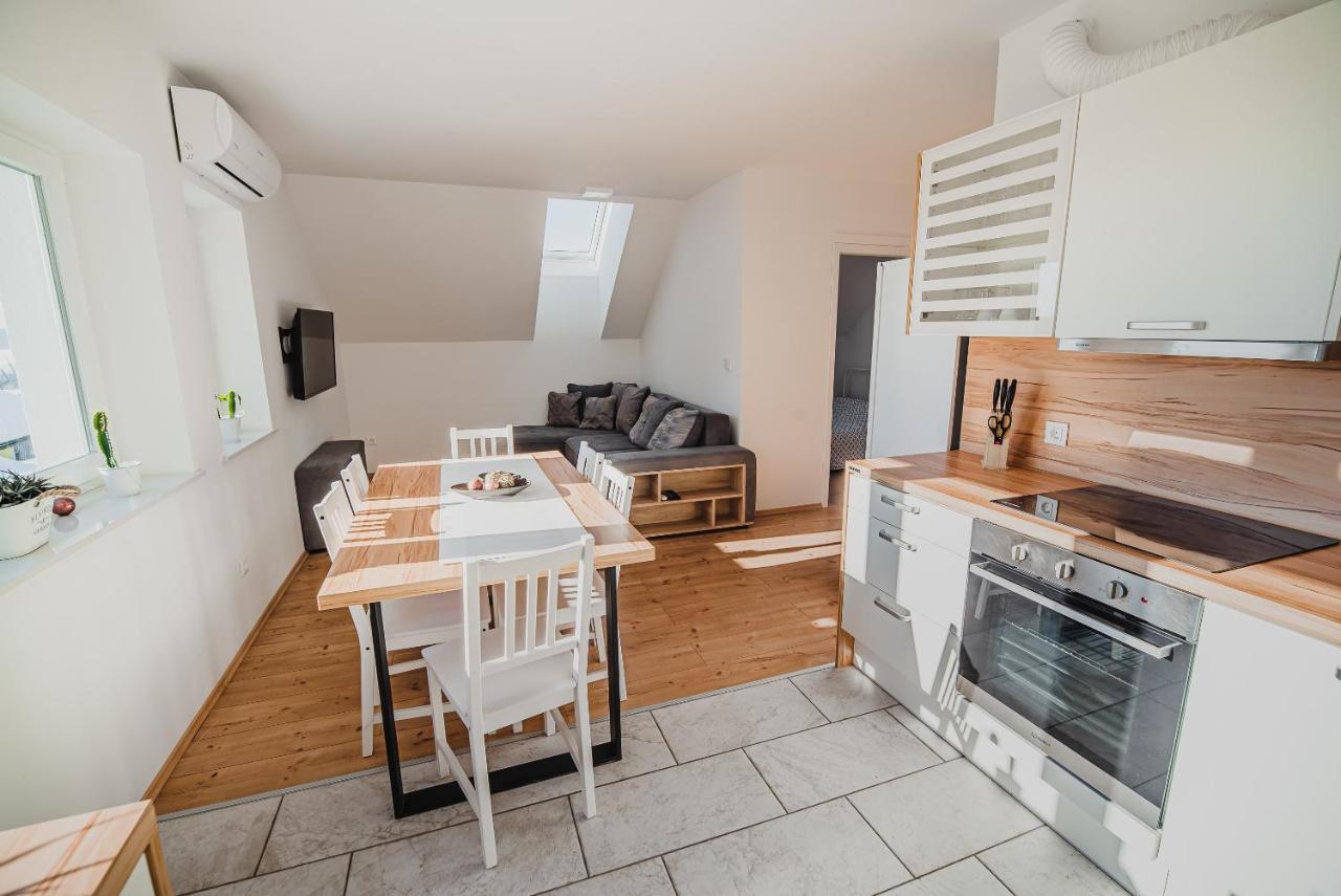 Apartments Rozalija Preddvor Bagian luar foto